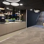 Park By Radisson Oslo Airport West 4*