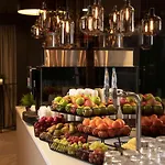 Park By Radisson Oslo Airport West 酒店