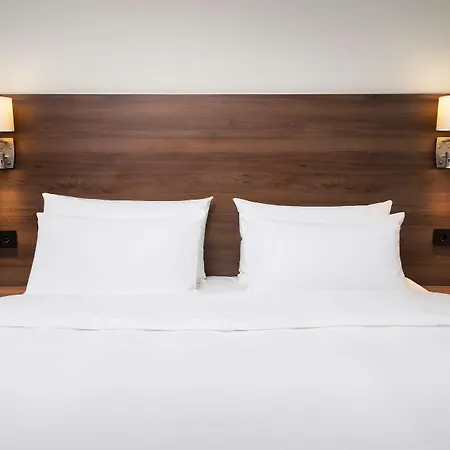 Hotel Park By Radisson Oslo Airport West