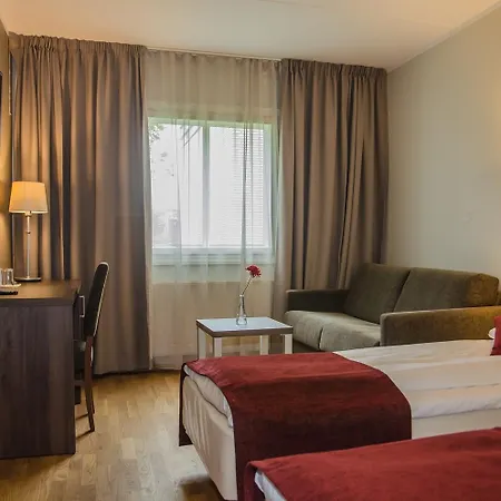 Park By Radisson Oslo Airport West Hotel