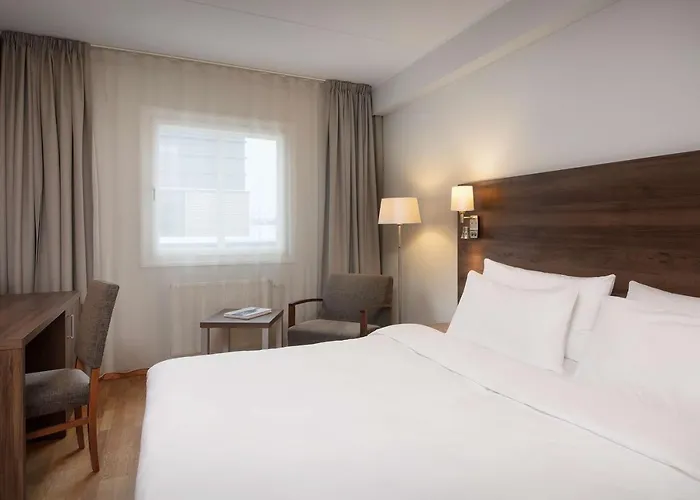 Hotel Park By Radisson Oslo Airport West Garder