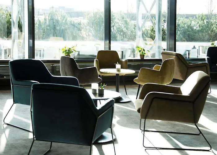 Park By Radisson Oslo Airport West Hotel 4*