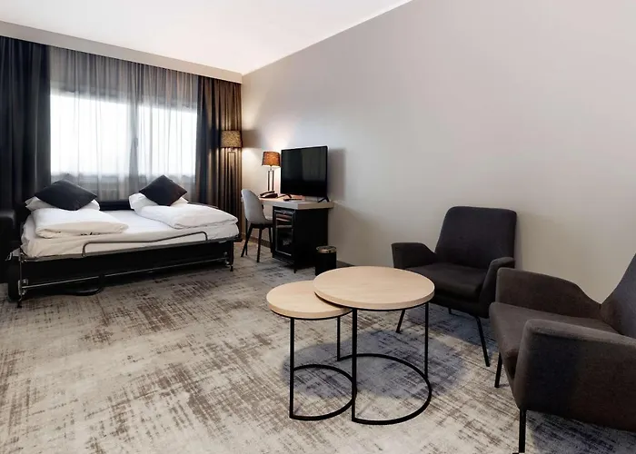 Park By Radisson Oslo Airport West 4* Garder