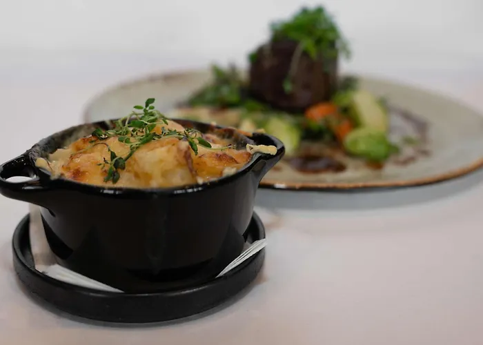 Park By Radisson Oslo Airport West 4*