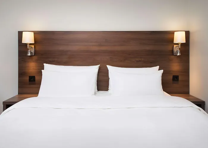 Hotel Park By Radisson Oslo Airport West